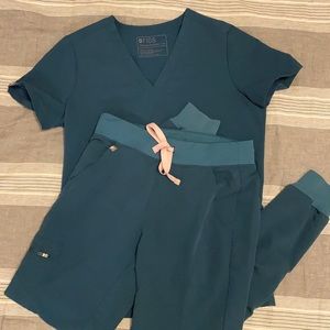 🌺Figs Set Caribbean Blue🌴